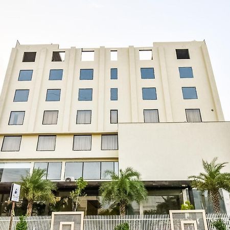 Townhouse 652 Hotel Royal Akshayam Jaipur Luaran gambar