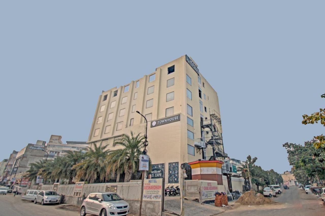 Townhouse 652 Hotel Royal Akshayam Jaipur Luaran gambar